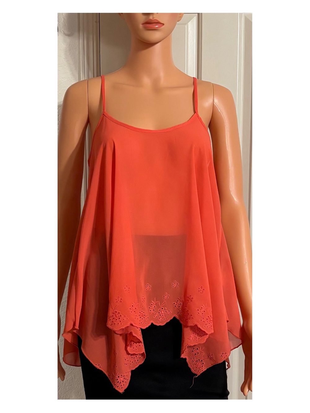 BE COOL Coral Flowing Spaghetti-Strap Camisole with Eyelet Hem